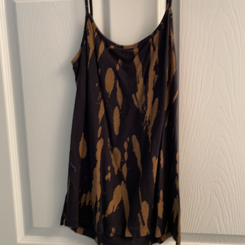 Old Navy black & camel s sleeveless top - Picture 3 of 3